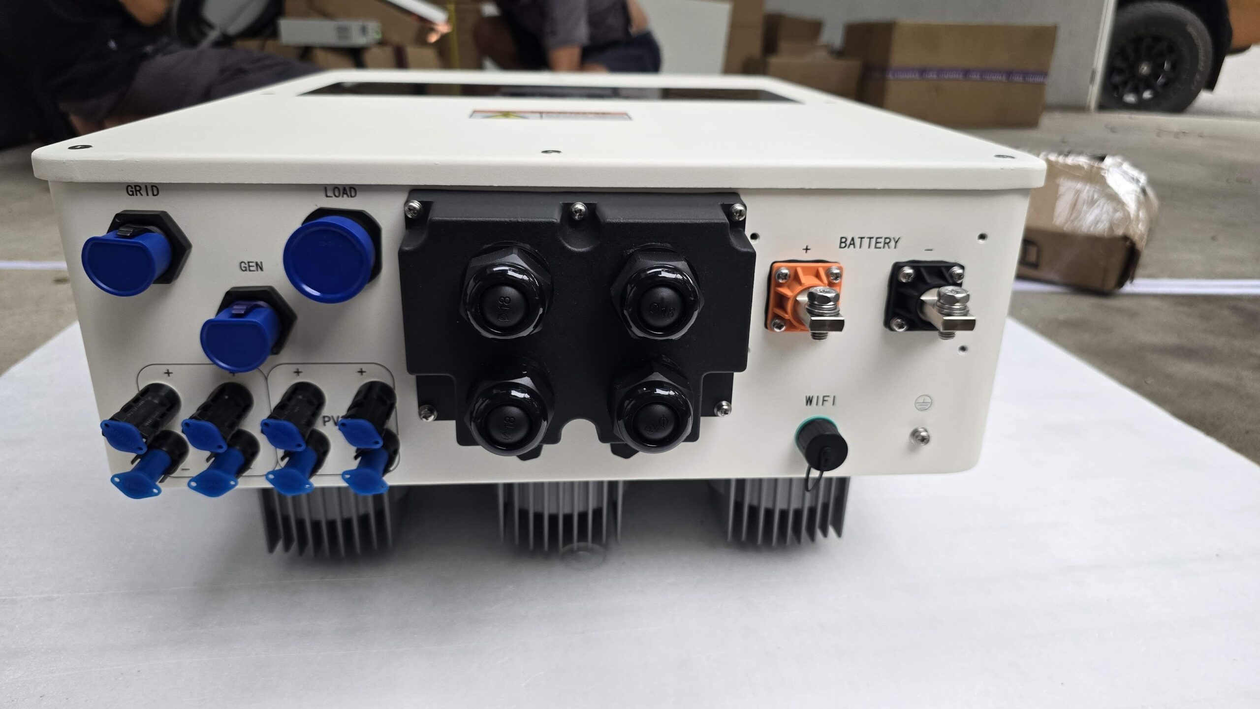 Biến tần Hybrid Chisage ESS – Jupiter Jup-8 G2-LE (1 pha, 8 kW, 48 V)