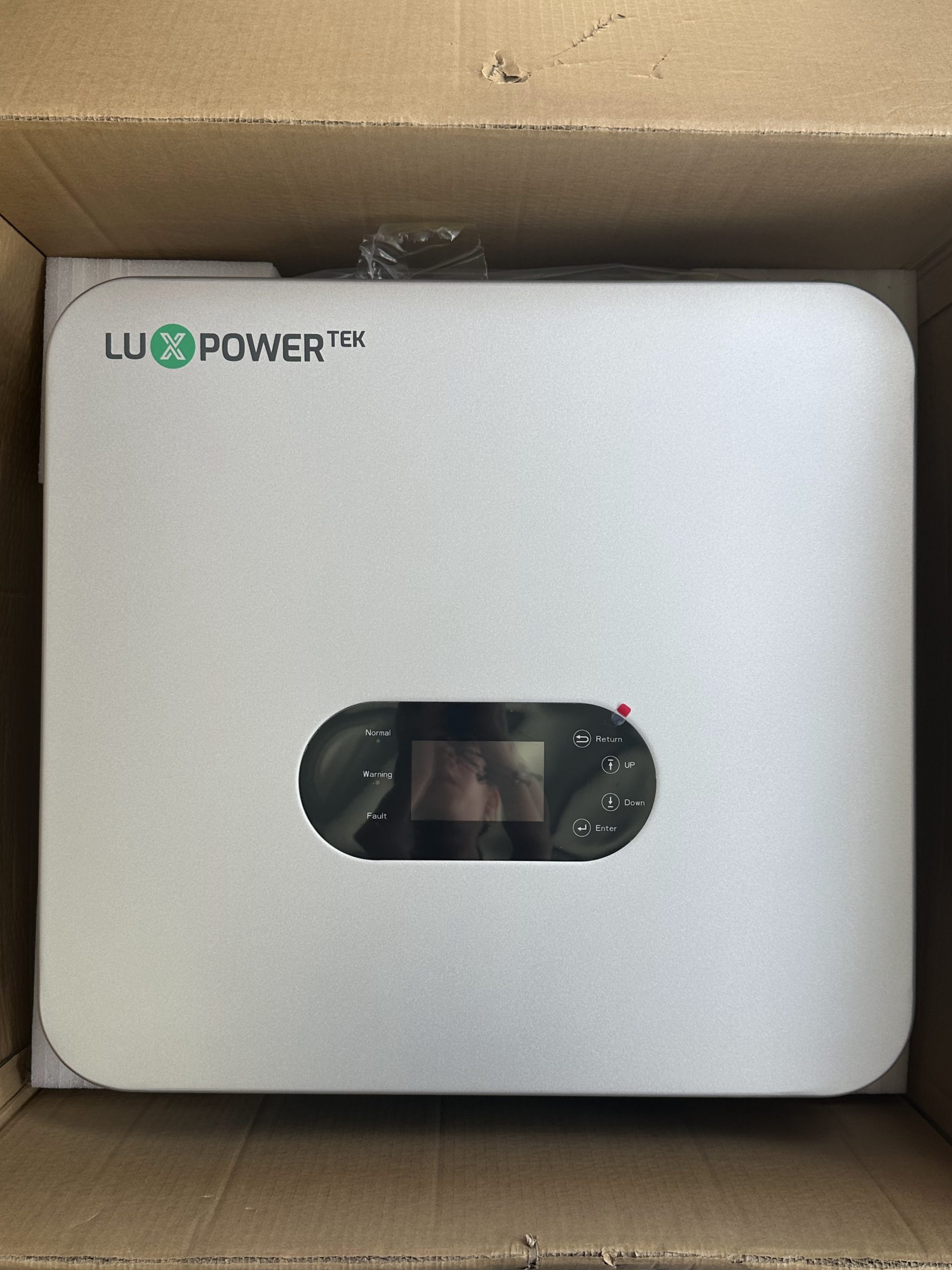 BIẾN TẦN LUXPOWER TRIP 20K – INVERTER HYBRID 3 PHA THẾ HỆ MỚI - Image 5